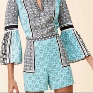 LOFT aqua black‎ white print V neck Romper flutter sleeves Boho style SZ M